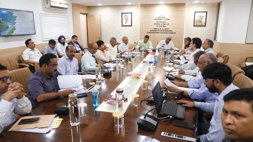 मुख्यमंत्री पुष्कर सिंह धामी ने किसाऊ बांध बहुद्देशीय परियोजना पर आयोजित बैठक में किया प्रतिभाग