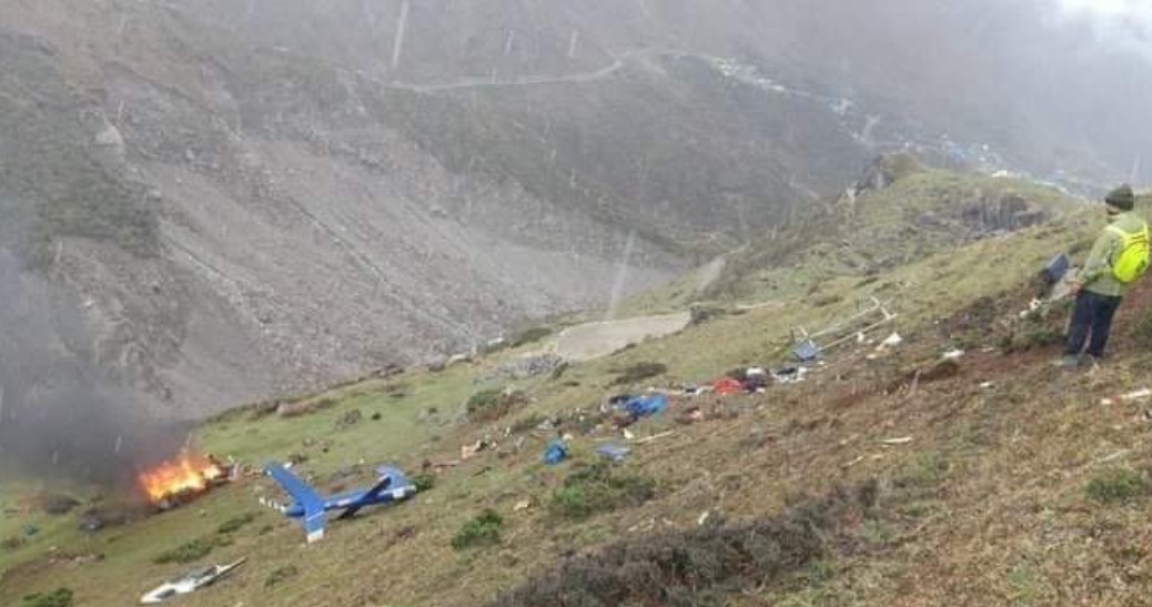 केदारनाथ धाम से लगभग 3 किलोमीटर की दूरी पर हुआ हेलीकॉप्टर क्रैश, सात लोगों की मौत