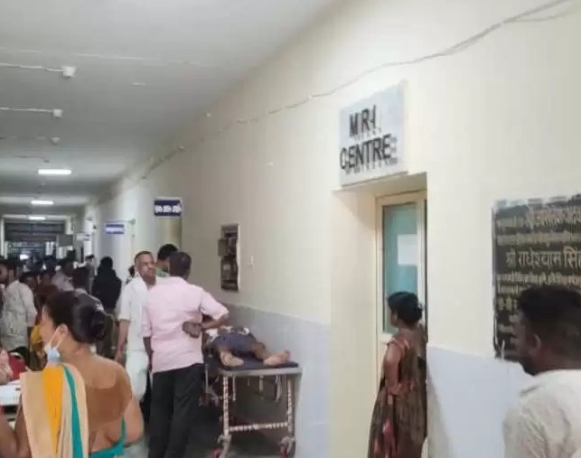 मेरठ मेडिकल कॉलेज में एमआरआइ-सीटी स्कैन के लिए लंबी वेटिंग, रोगी परेशान
