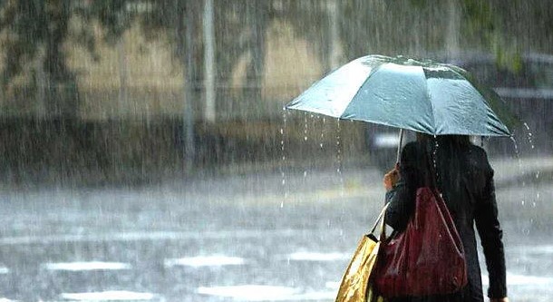 उत्तर भारत में और गिरेगा तापमान, तेज बारिश और तूफान के साथ बदलेगा दिल्ली-एनसीआर का मौसम