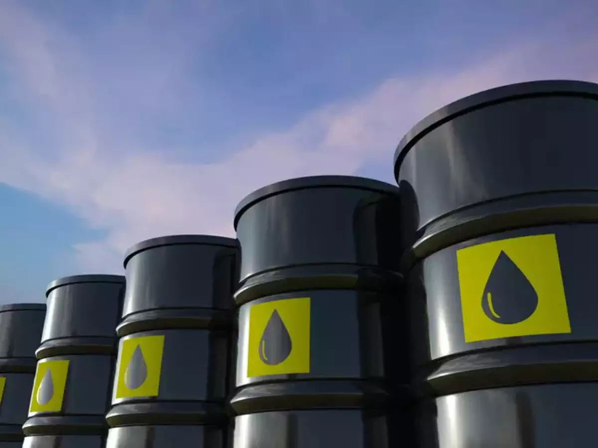कच्चा तेल 85 डॉलर प्रति बैरल के करीब, पेट्रोल-डीजल के दाम स्थिर