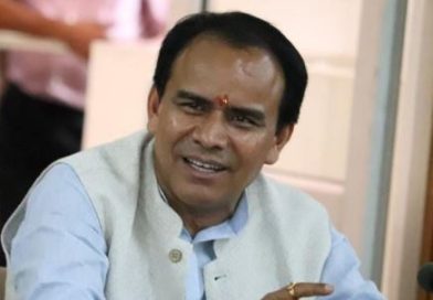 स्वामी विवेकानंद ई-पुस्तकालय योजना के तहत छात्रों को मिलेगी डिजिटल पुस्तकें – डाॅ. धन सिंह रावत