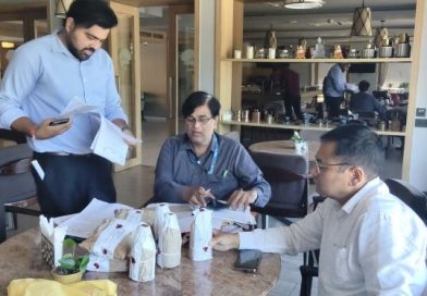 मिलावटी और नकली पनीर पर धामी सरकार का स्ट्राइक: ऋषिकेश से टिहरी तक होटलों व रिसॉर्ट्स में हड़कंप, 13 सैंपल लैब भेजे