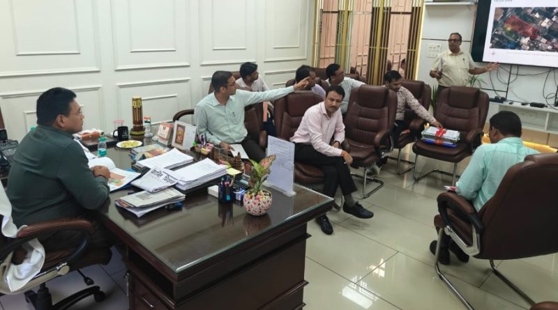 धामी सरकार में राज्य संपत्तियों के कायाकल्प की तैयारी: टिहरी हाउस में बनेंगे 28 बहुमंजिला आवास, नवी मुंबई व हल्द्वानी की योजनाओं को मिली रफ्तार
