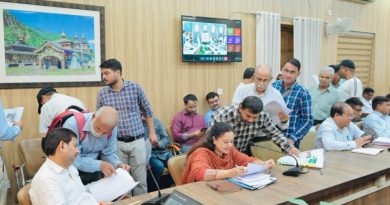 जनता की फरियाद पर प्रशासन सख्त, अवैध कब्जों व क्षतिग्रस्त मार्गों की समस्याओं पर अधिकारियों को दिए गए कड़े निर्देश